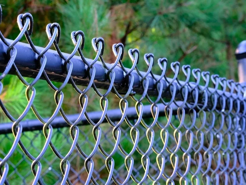 Residential & Commercial Chain Link Fence Installation Services in Springfield, Missouri | VectorFence.com Chain link fence showcasing Vector Fence’s durable and affordable chain link fence installation services.